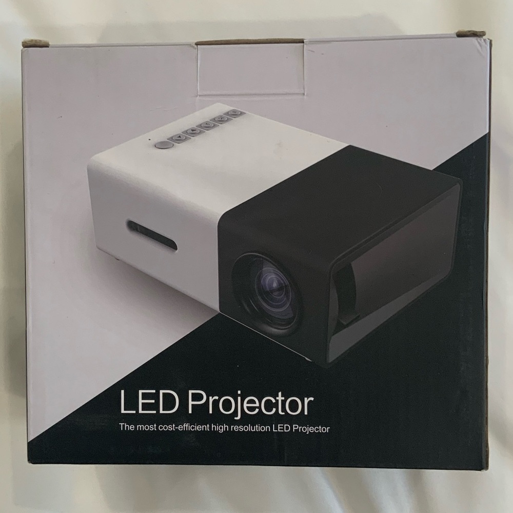 LED Projector